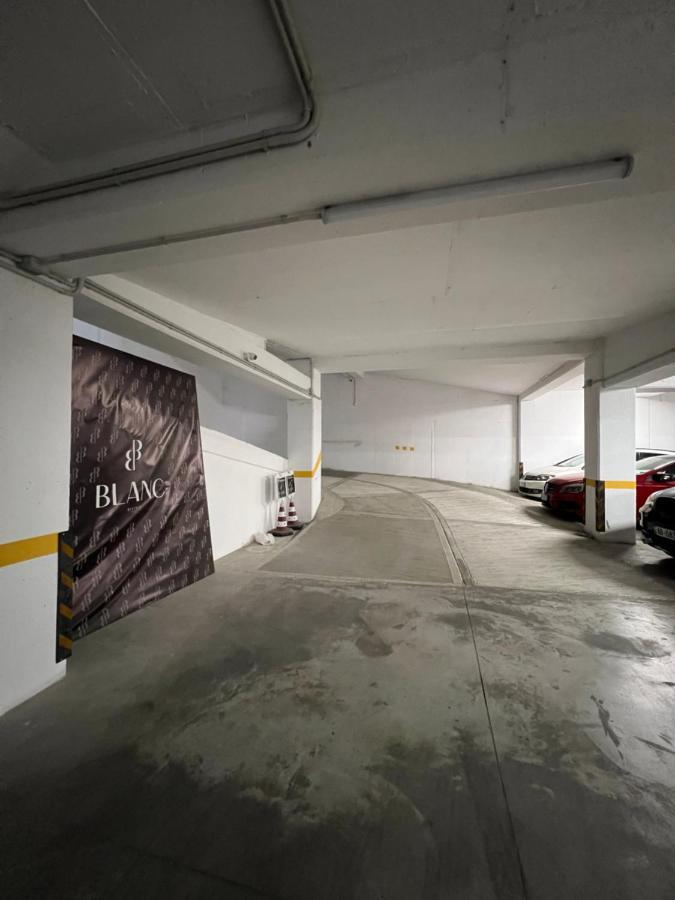 Blanc 7 Leilighet Tiranë Eksteriør bilde
